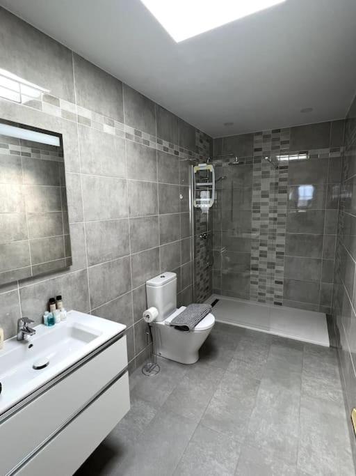 Casa Breen - Spacious 1 Bedroom Apartment In Matagorda With Communal Pool Тиас Экстерьер фото