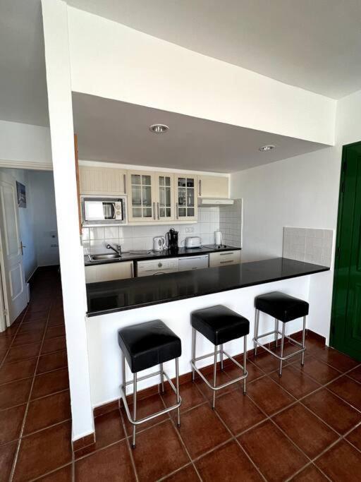 Casa Breen - Spacious 1 Bedroom Apartment In Matagorda With Communal Pool Тиас Экстерьер фото